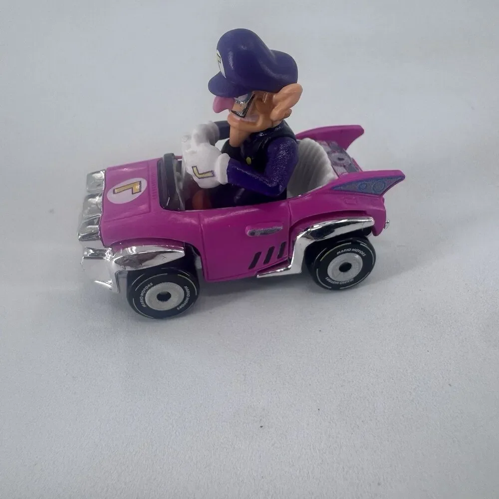 Hot Wheels Waluigi Badwagon GBG31 Super Mario Kart Die Cast 2018 Mattel